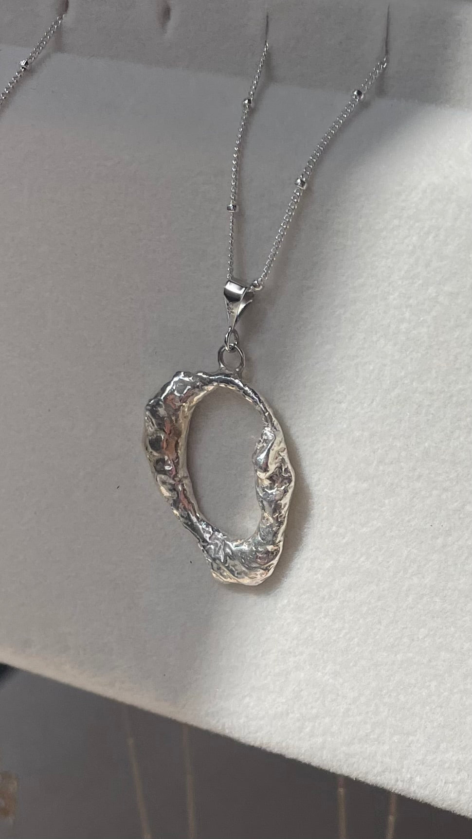 Fluid Chunky Necklace