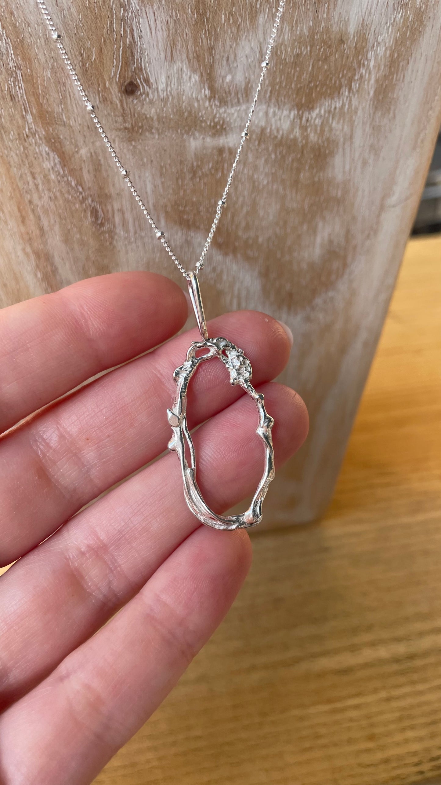 Fluid Necklace
