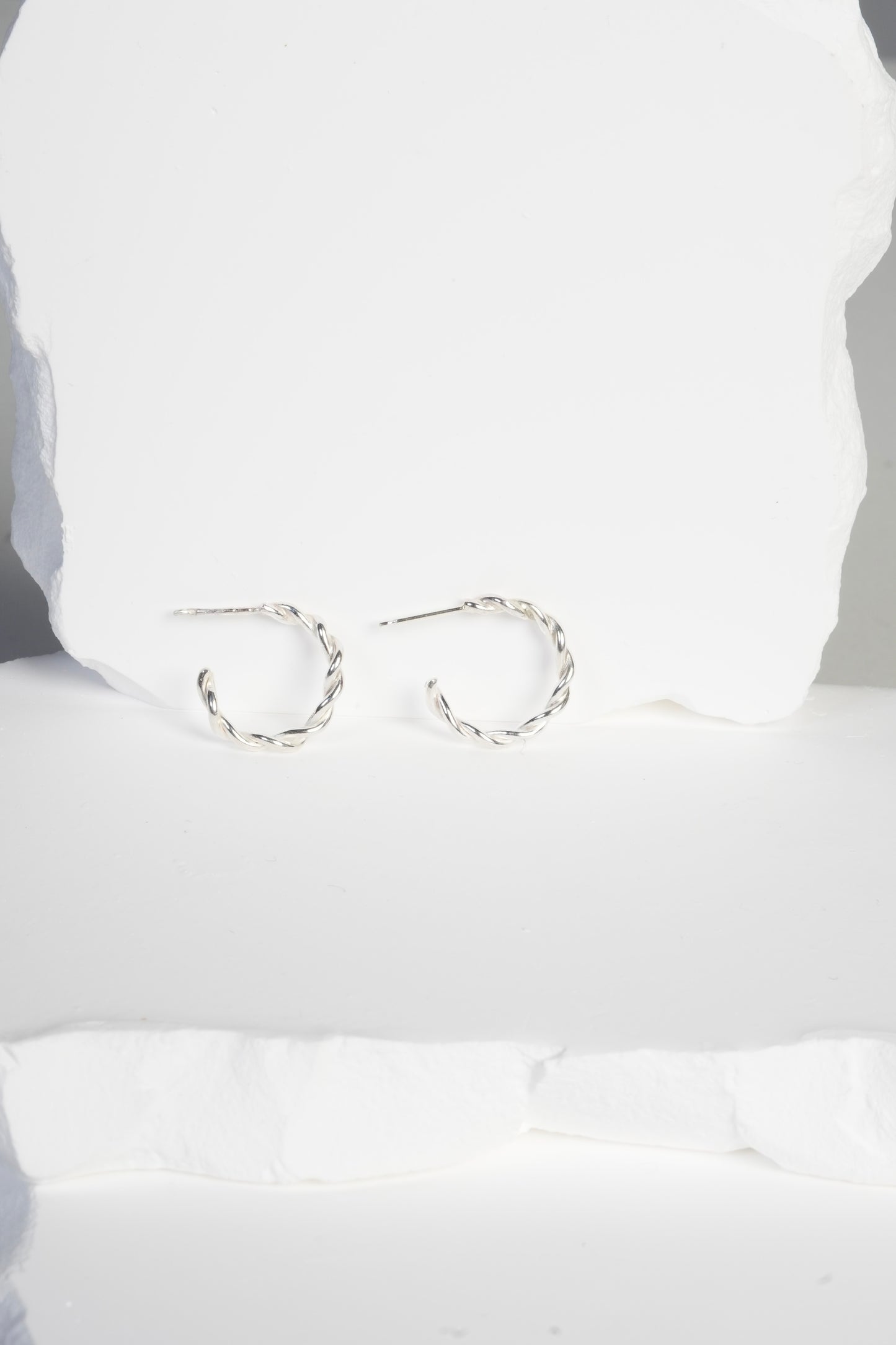 Small Twisted Hoops