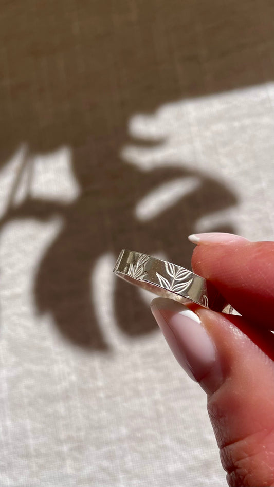Fern Band Ring