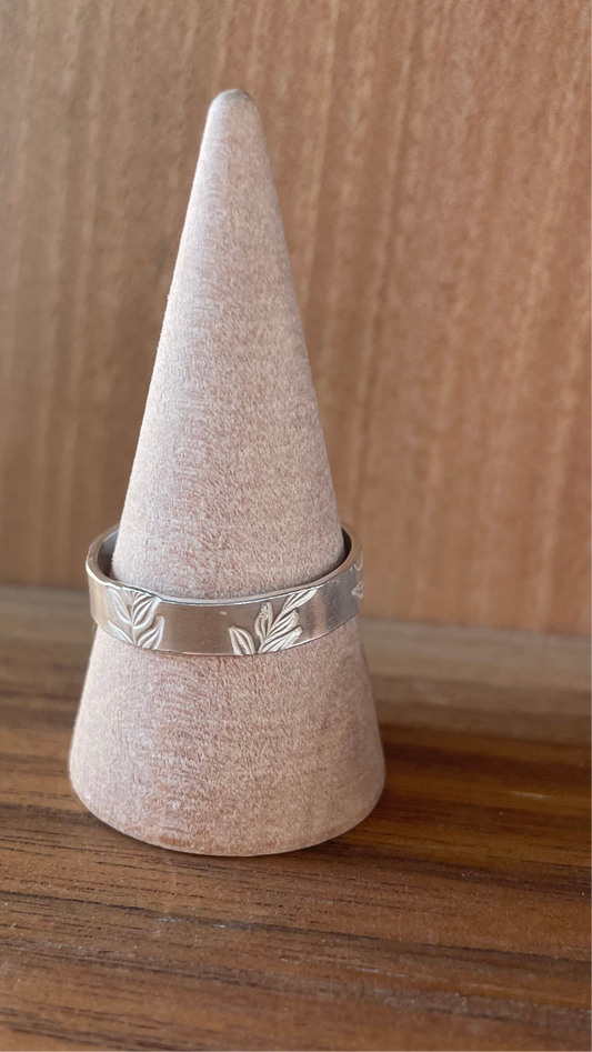 Fern Band Ring
