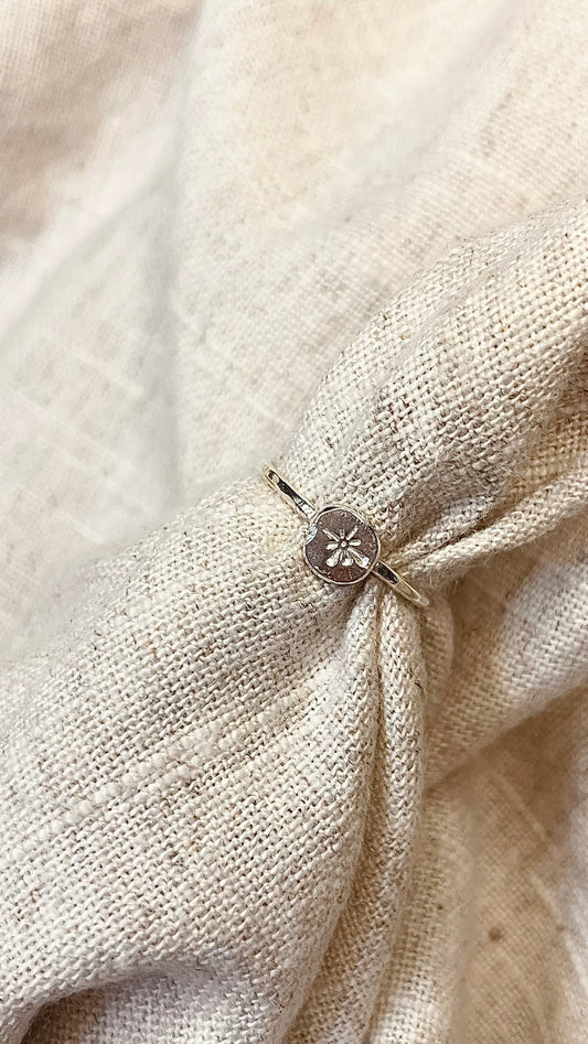 Nova Stamped Pebble Ring
